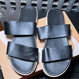 MIA Sandals Womens 6 Casual Slip On Two Strap Platform Slide Black Faux Leather